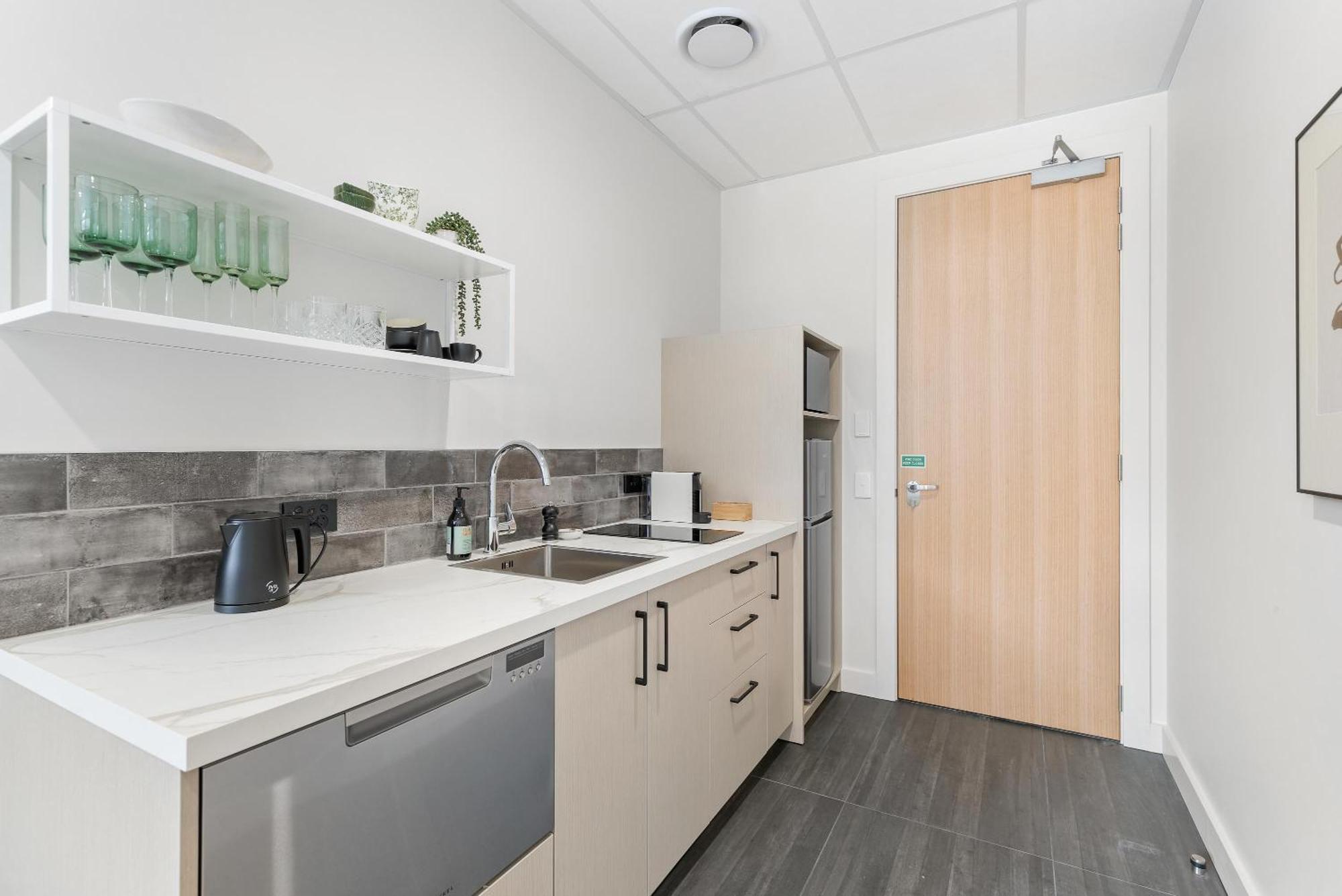 12Th Avenue Suites Queenstown Exteriör bild